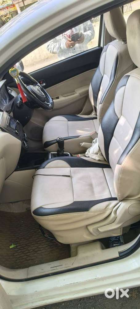 Maruti Suzuki Swift Dzire Vxi At Optional, 2018, Petrol
