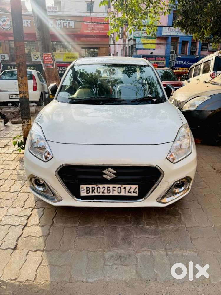 Maruti Suzuki Dzire 1.2 Vxi, 2022, Petrol