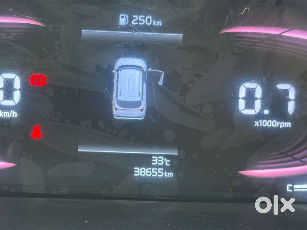 Kia Carens 1.4 Prestige Plus Turbo 7 Str, 2022, Petrol