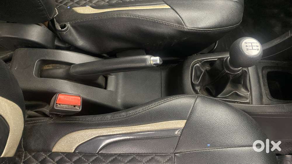 Maruti Suzuki Swift Zxi, 2014, Petrol