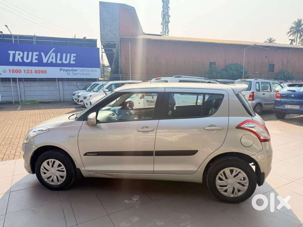 Maruti Suzuki Swift Vxi Optional, 2016, Petrol