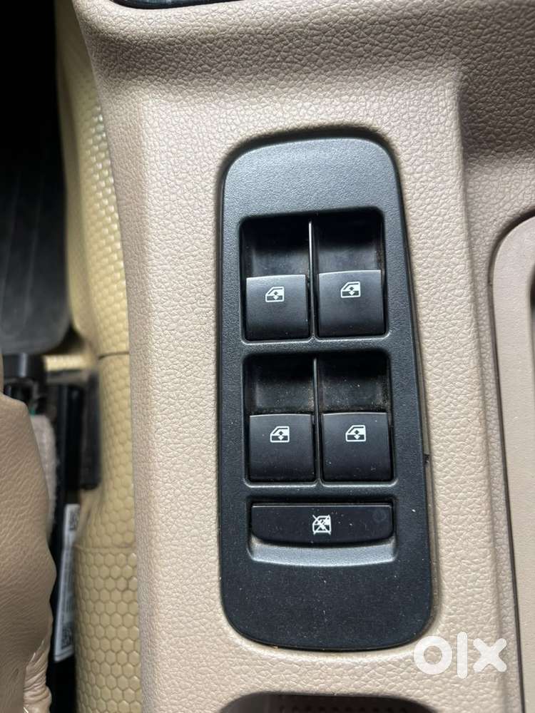 Mahindra Bolero Neo N8, 2023, Diesel