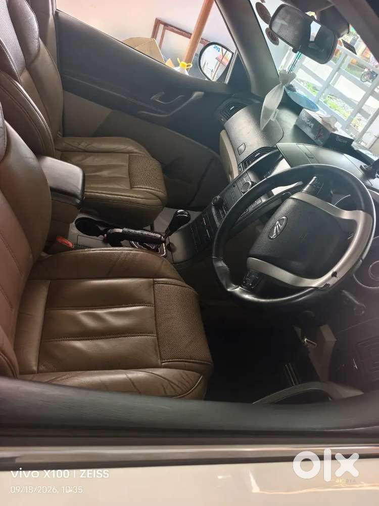 Mahindra Xuv500 2016