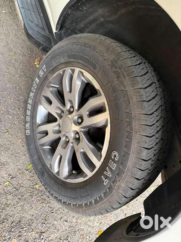 Well Maintained Ford Endeavour  2017