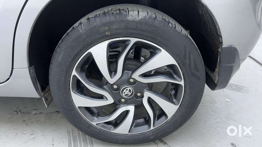 Toyota Glanza V Cvt, 2020, Petrol
