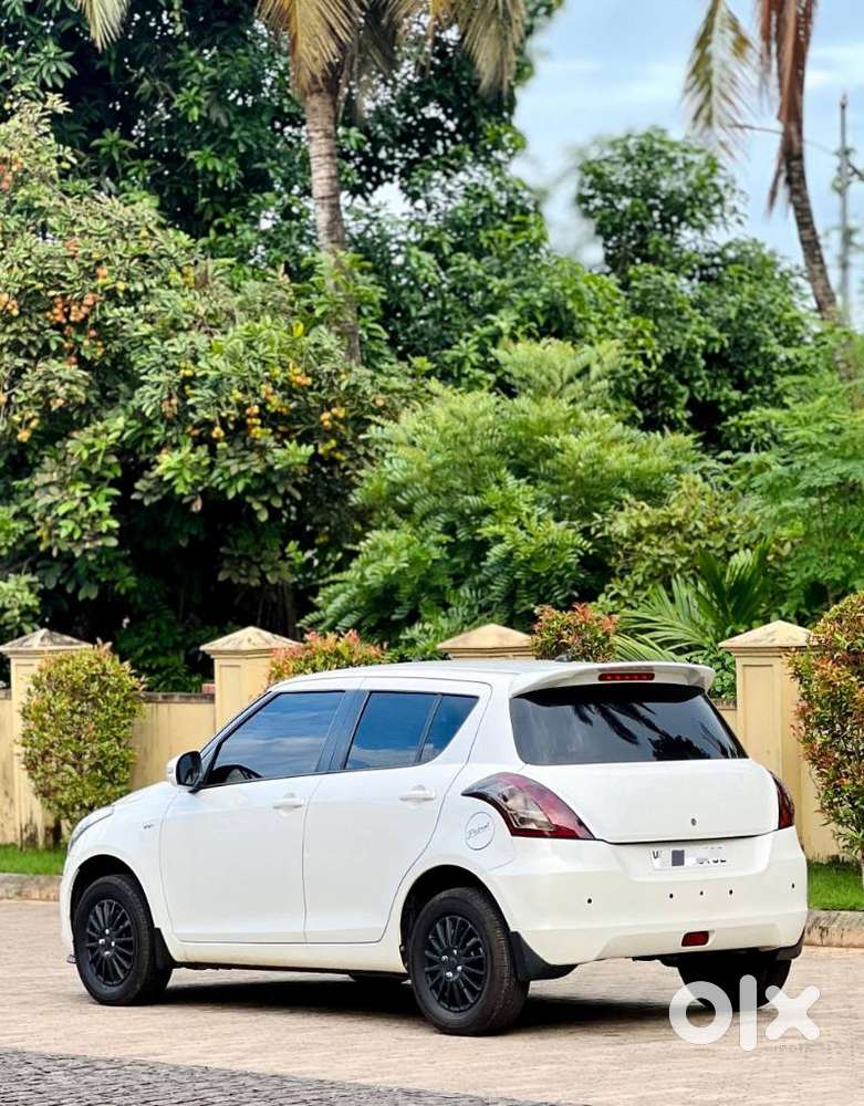Maruti Suzuki Swift 1.2 Vxi (o), 2017, Petrol