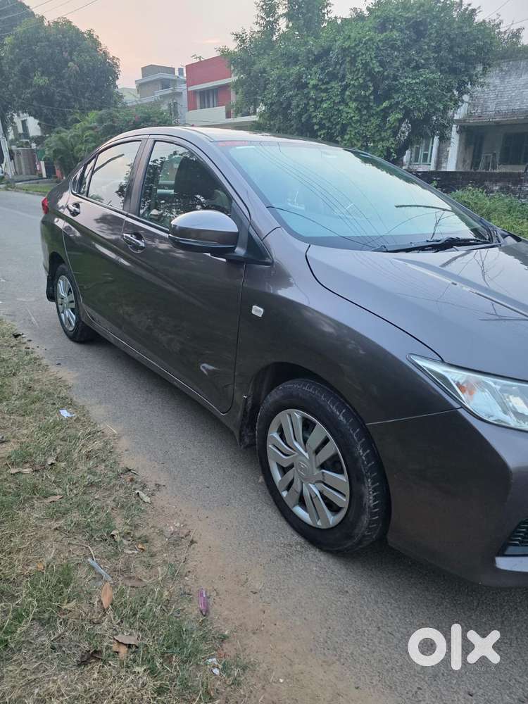 Honda City, 2015, Petrol