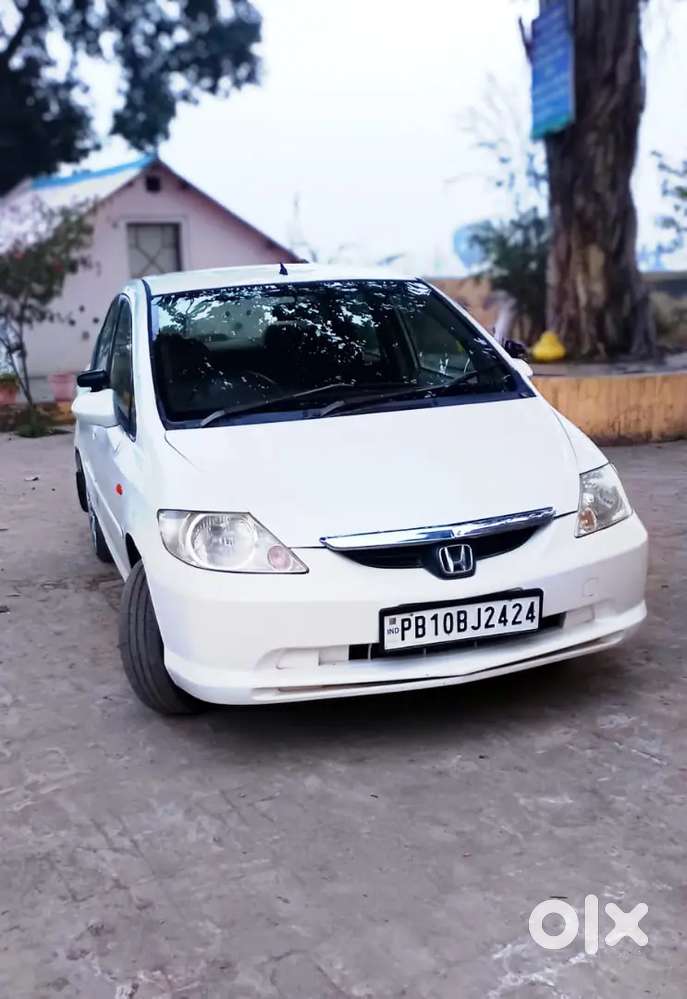 Honda City.. All Ok Ac Heater Engine Gear All Well..