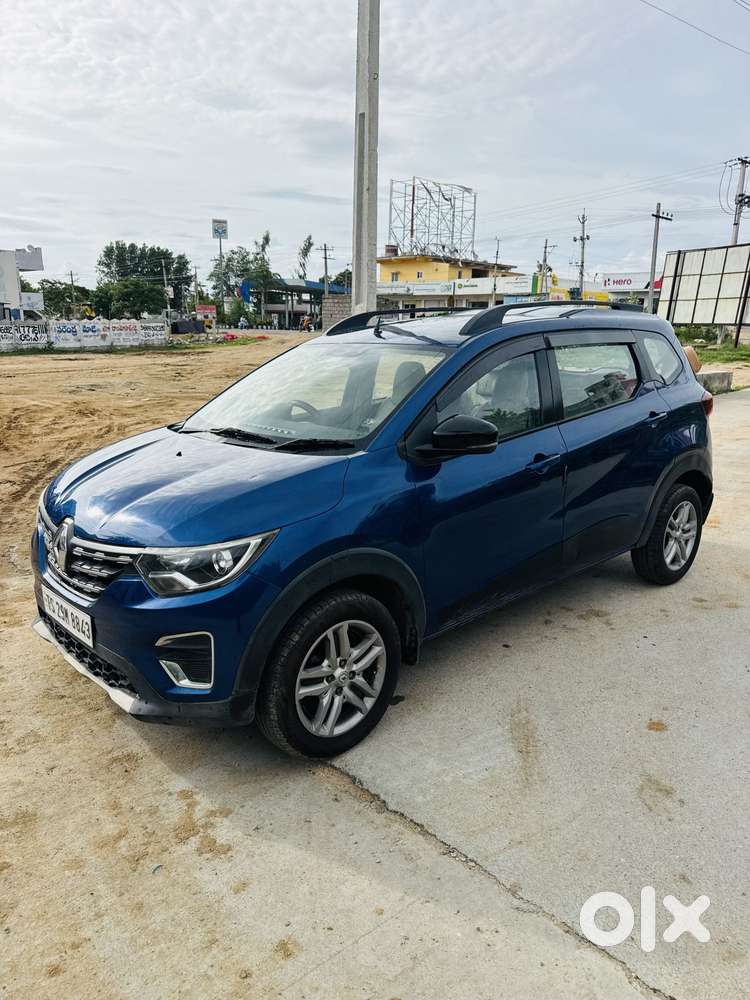 Renault Triber Rxz, 2022, Petrol