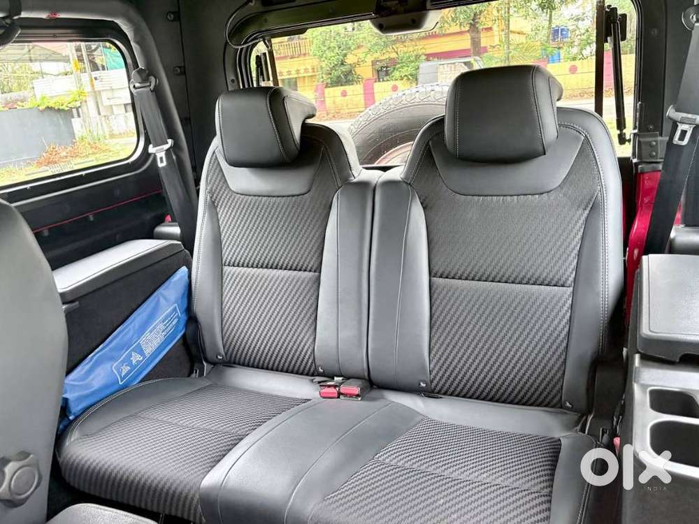 Mahindra Thar Lx P At 4wd 4s Ht, 2022, Petrol