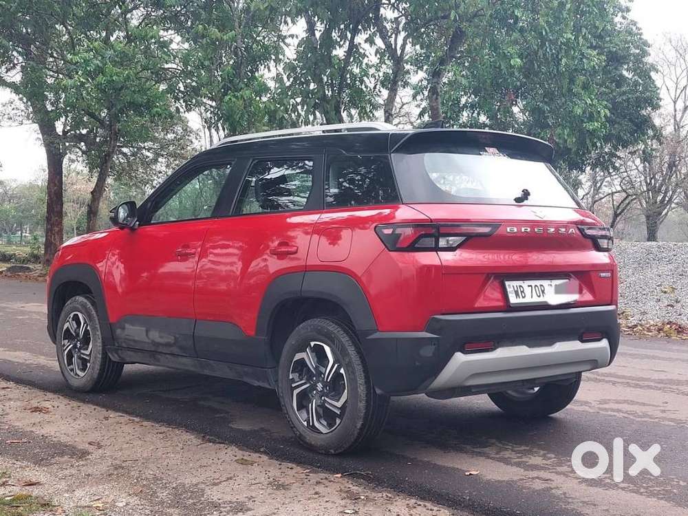 Maruti Suzuki Brezza 1.5 Zxi Plus Smart Hybrid Dual Tone, 2022, Petr..