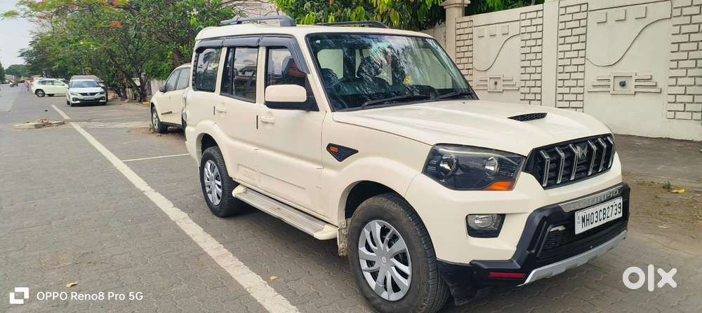Mahindra Scorpio S4, 2016, Diesel