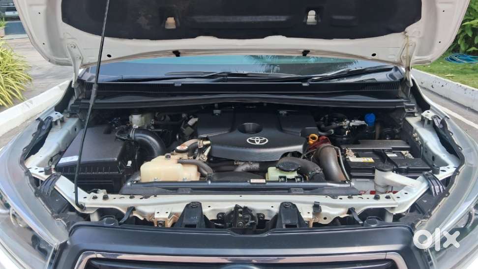 Toyota Innova Crysta 2.4 V 8 Str, 2024, Diesel