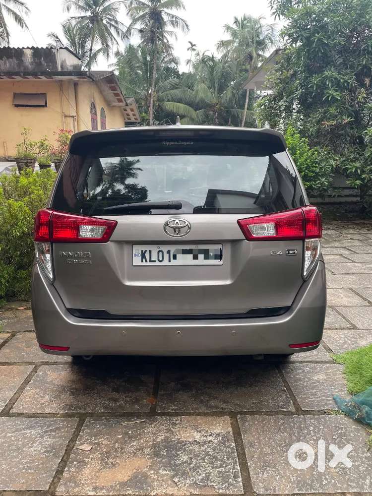 Toyota Innova Crysta 2018
