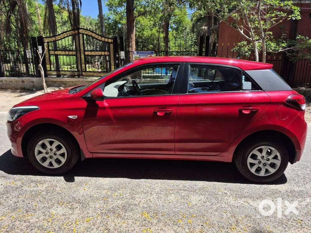 Hyundai I20 Magna 1.2 Mt, 2015, Petrol