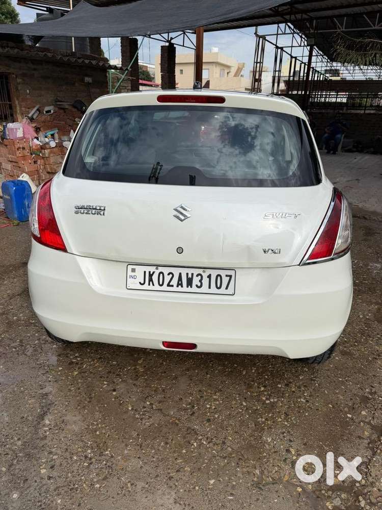 Maruti Suzuki Swift 2012 Petrol 110000 Km Driven