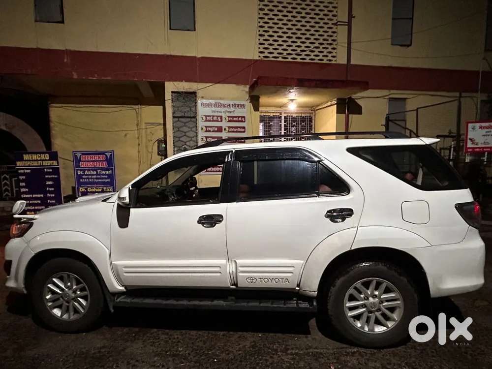 Toyota Fortuner 3.0 Diesel 4×4 D4d Full Time Drive 2014