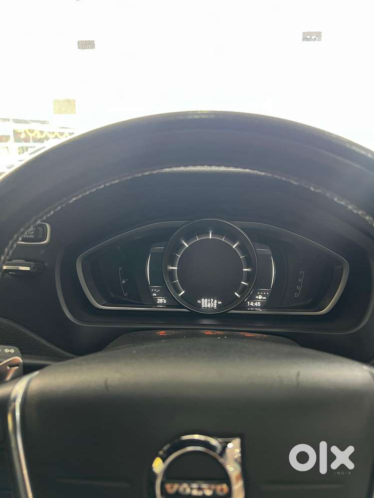 Volvo V40 D3 R Design, 2018, Diesel