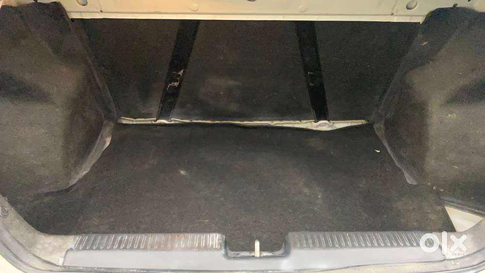 Maruti Suzuki Swift Dzire Zxi + Amt, 2020, Petrol