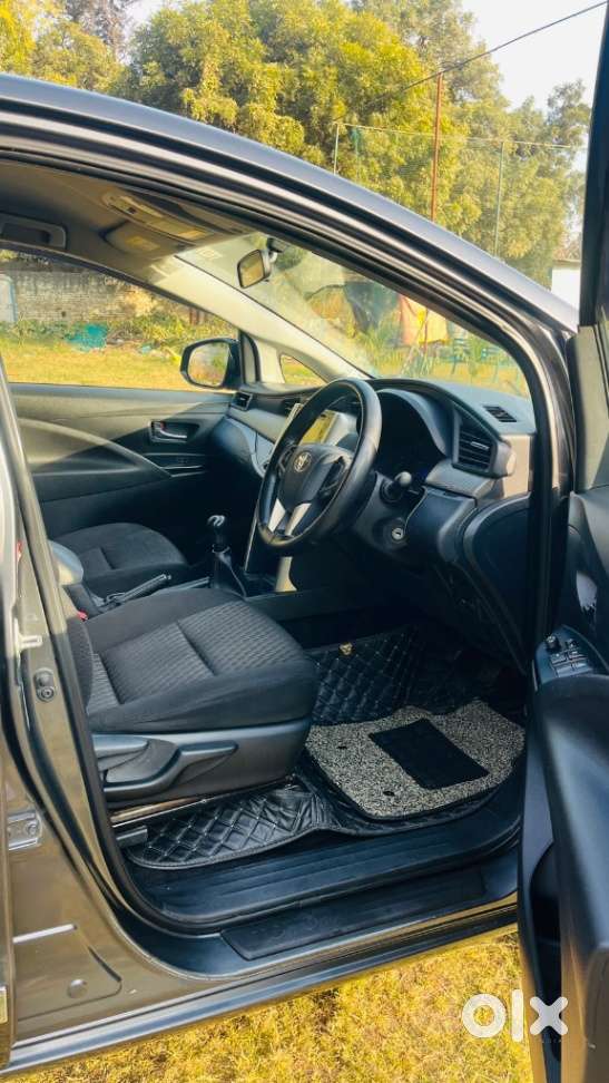 Toyota Innova Crysta 2.4 G Mt, 2019, Diesel