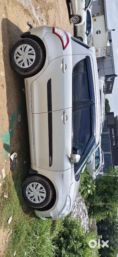 Maruti Suzuki Swift Vxi 2017
