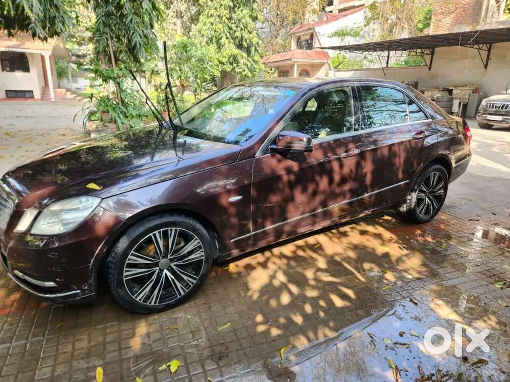 Mercedes Benz E220d Elegance
