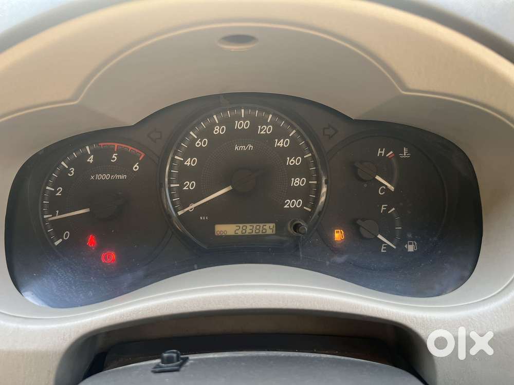 Toyota Innova 2.5 G (diesel) 7 Seater Bs Iv, 2012, Diesel