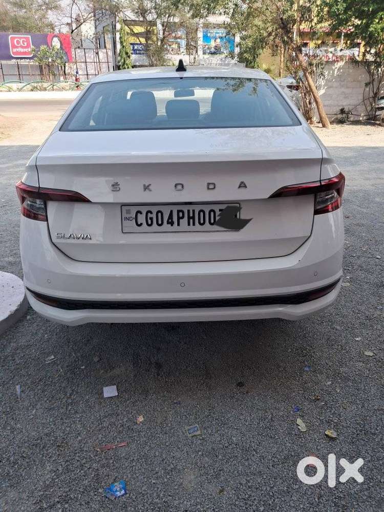 Skoda Slavia 1.0 Ambition Tsi, 2023, Petrol