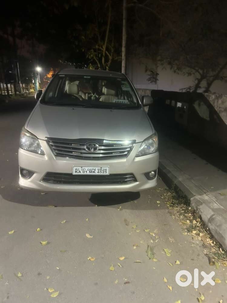 Toyota Innova 2013 Diesel Well Maintained