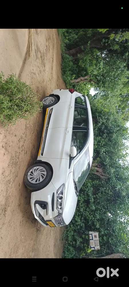 Maruti Suzuki Ertiga Vxi 2022