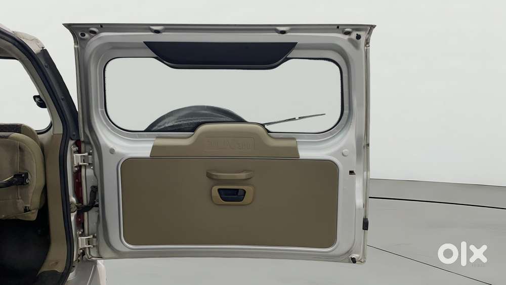 Mahindra Tuv 300 Mhawk100 T8, 2018, Diesel