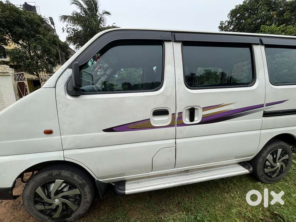 Maruti Suzuki Eeco 2015