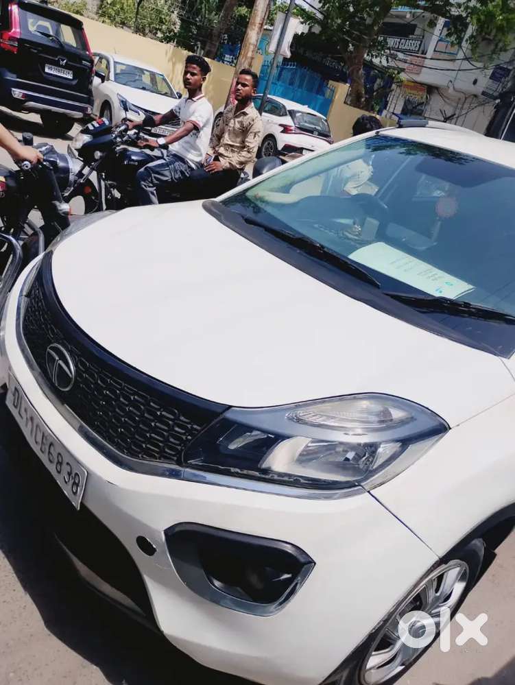 Tata Nexon 2019 Petrol + Cng  .well Maintained