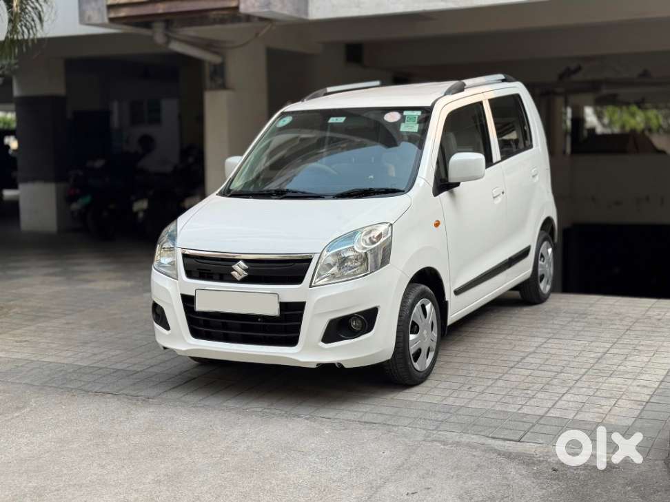 Maruti Suzuki Wagon R Vxi 1.0, 2016, Petrol