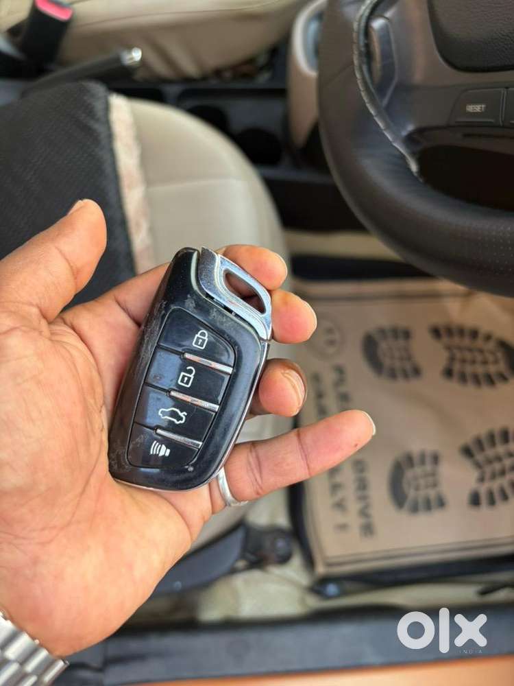 Hyundai I10 2014 Petrol 122000 Km Driven