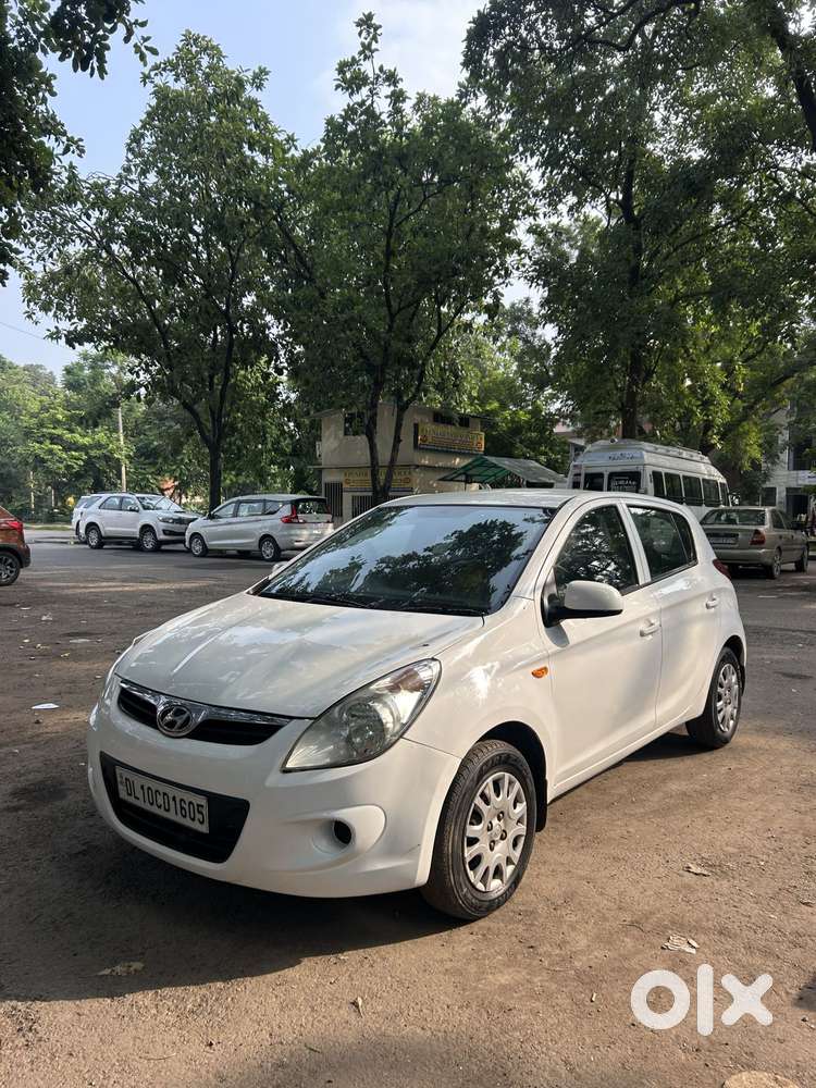 Hyundai I20 1.2 Magna Executive, 2011, Petrol