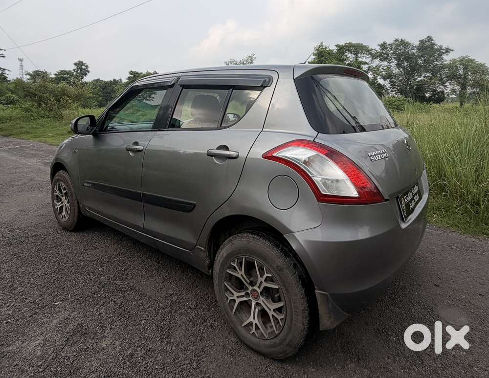Maruti Suzuki Swift Vxi, 2015, Petrol