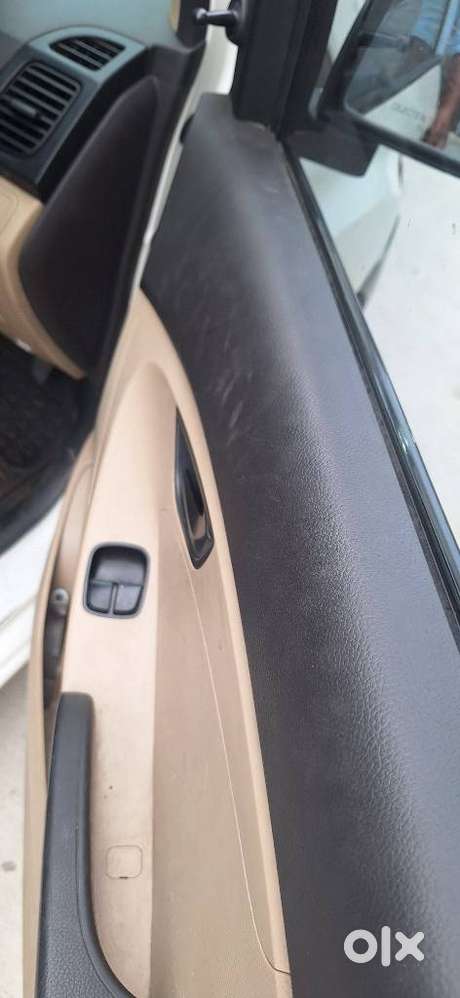Hyundai Eon Magna +, 2013, Petrol