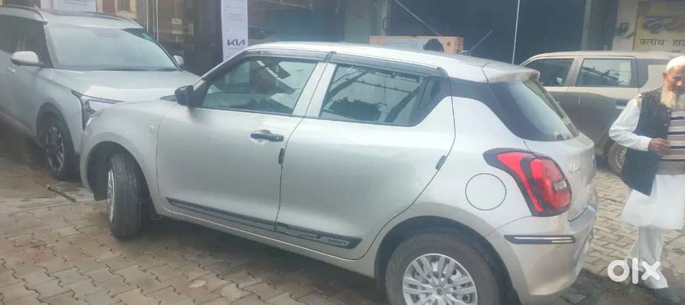 Maruti Suzuki New-gen Swift 2024 Petrol 10500 Km Driven