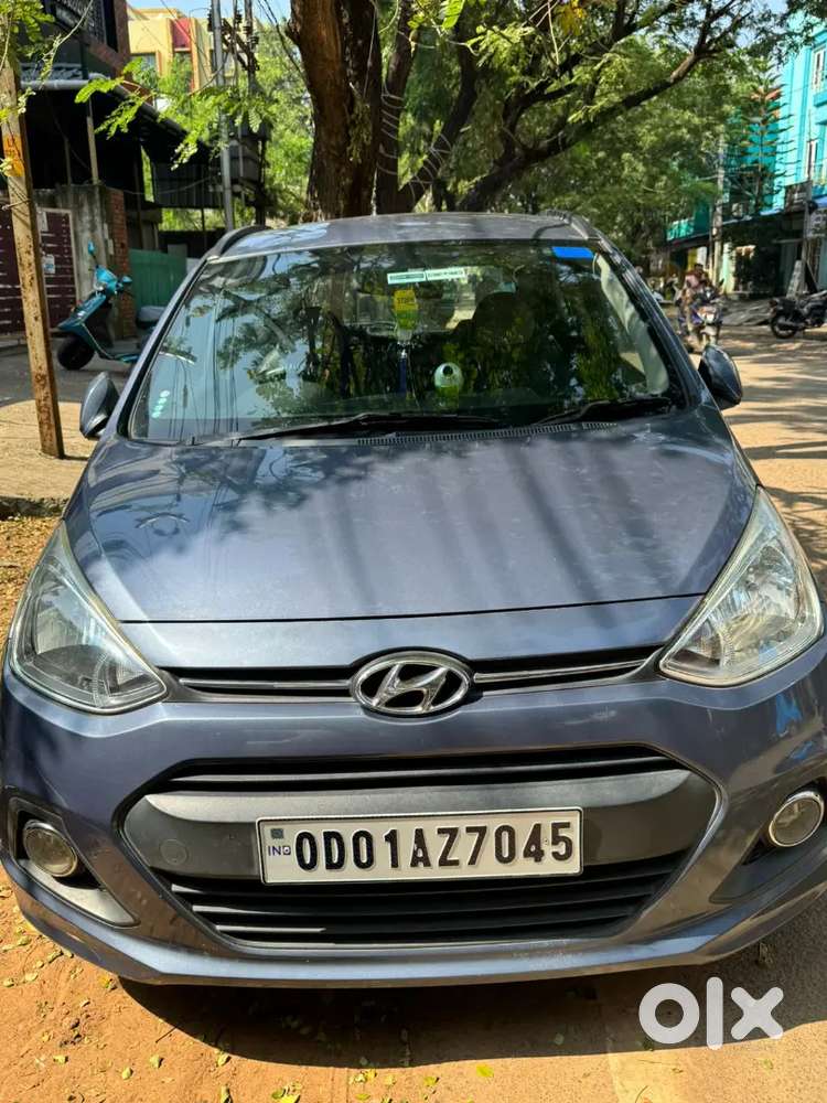 Hyundai Grand I10 2015 Petrol Well Maintained