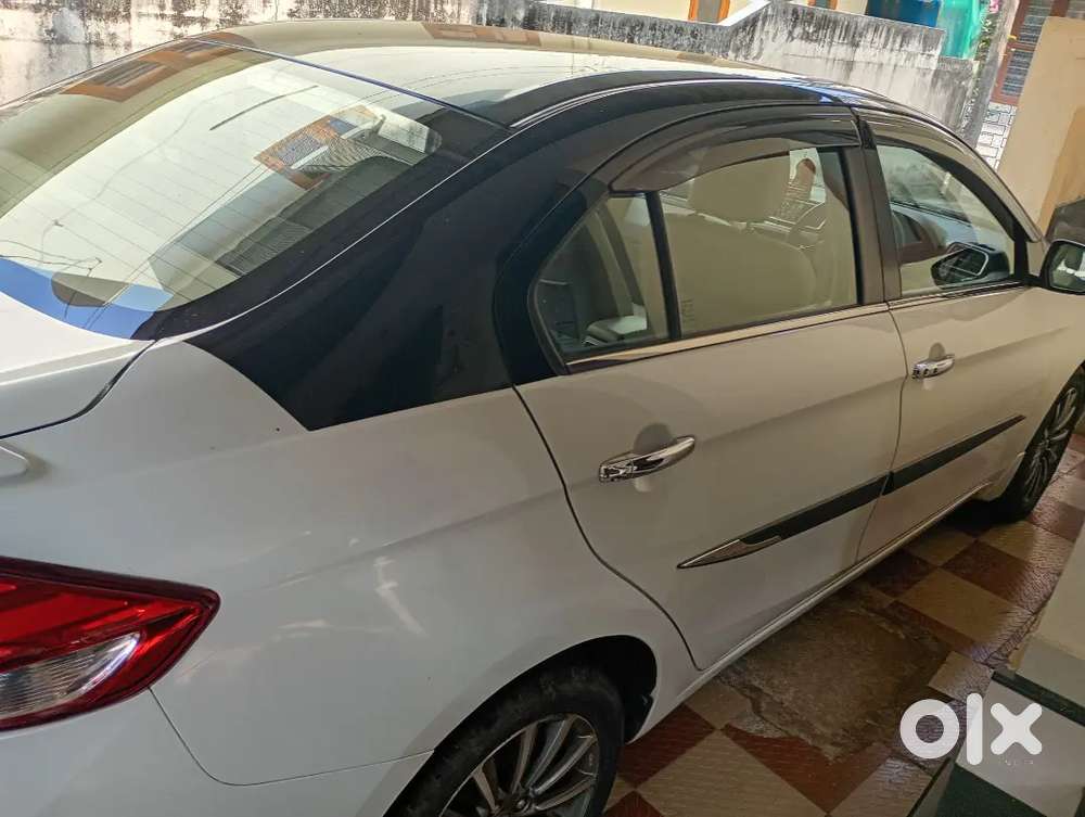 2018 Maruti Ciaz Alpha 1.3 Shvs Dual Tone