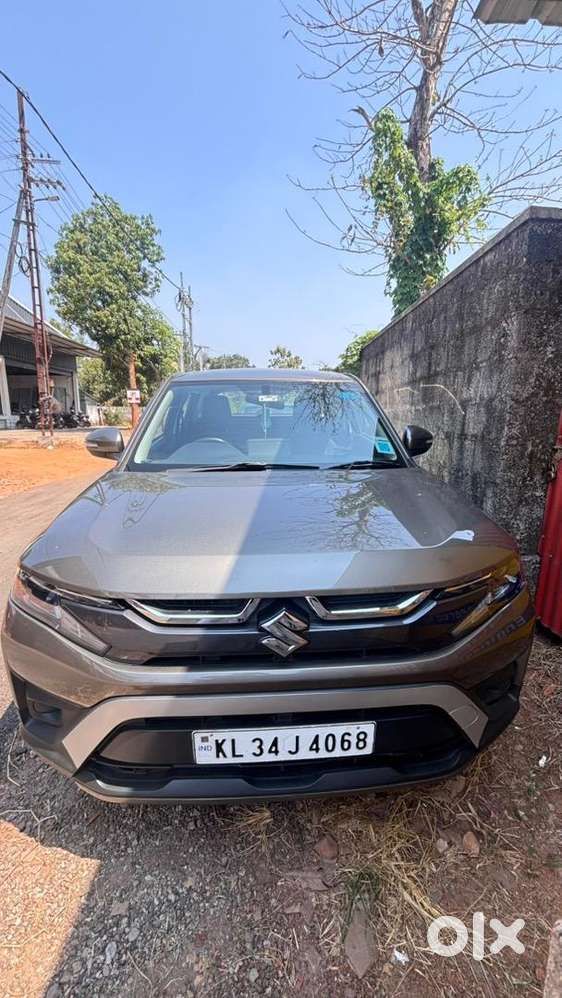 Maruti Suzuki Brezza 2023 Petrol Well Maintained