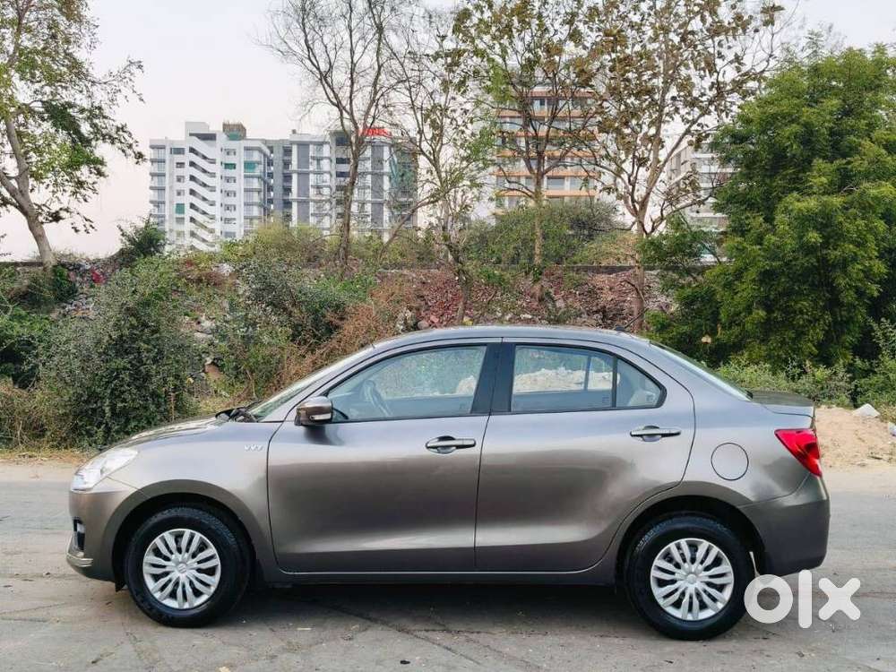 Maruti Suzuki Dzire 1.2 Vxi Amt, 2019, Petrol