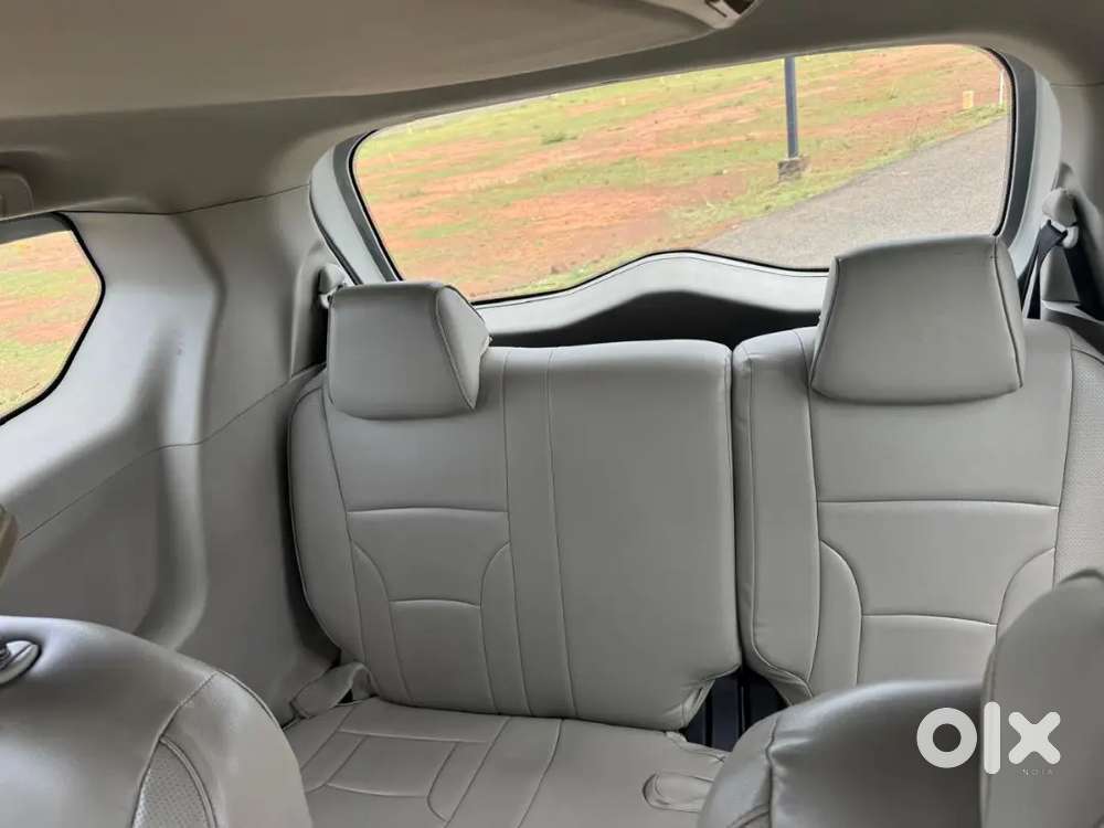 Mahindra Marazzo Diesel 2019