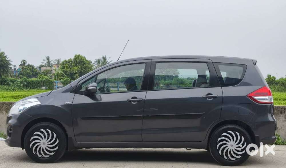 Maruti Suzuki Ertiga 1.5 Vxi, 2017, Petrol
