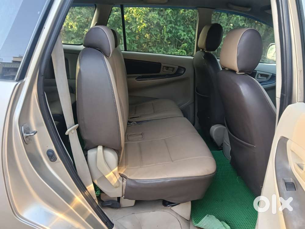 Toyota Innova 2009-2011 2.0 Gx 8 Str, 2011, Diesel