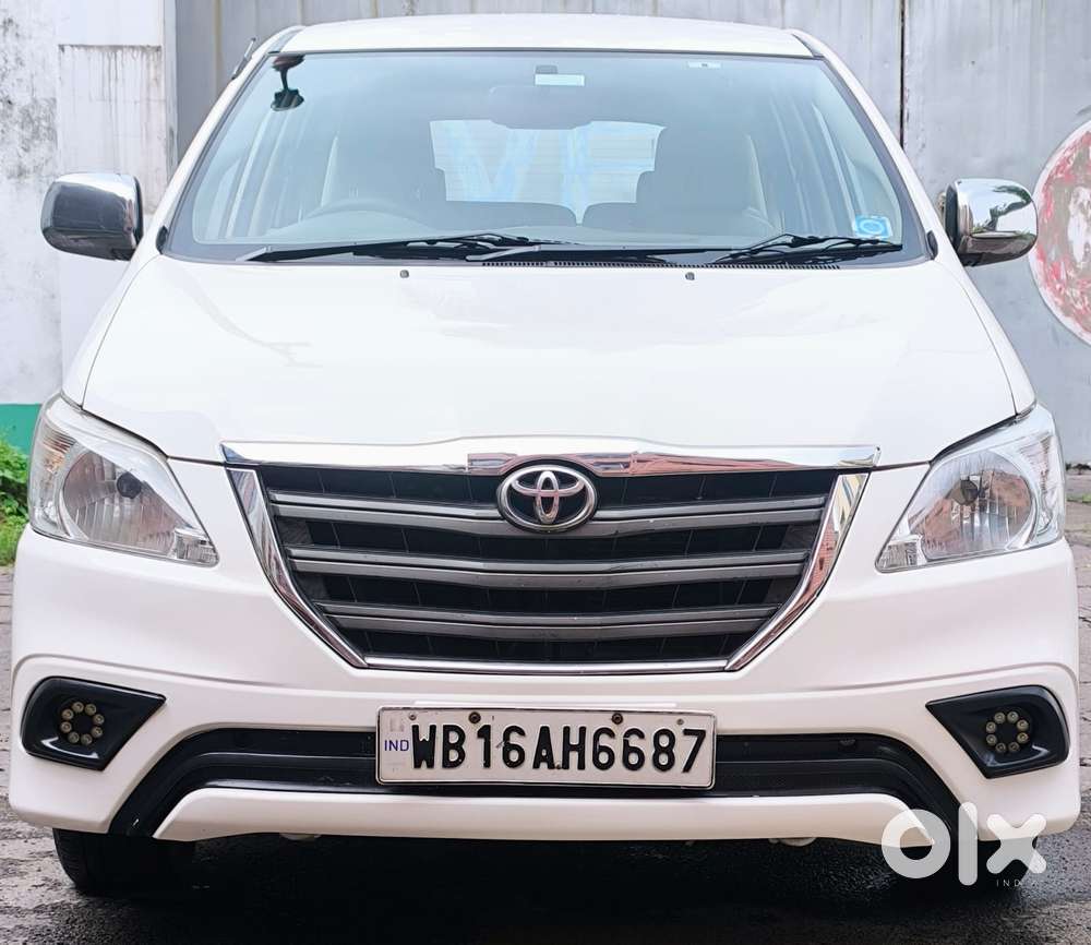 Toyota Innova 2.5 G (diesel) 8 Seater, 2014, Diesel
