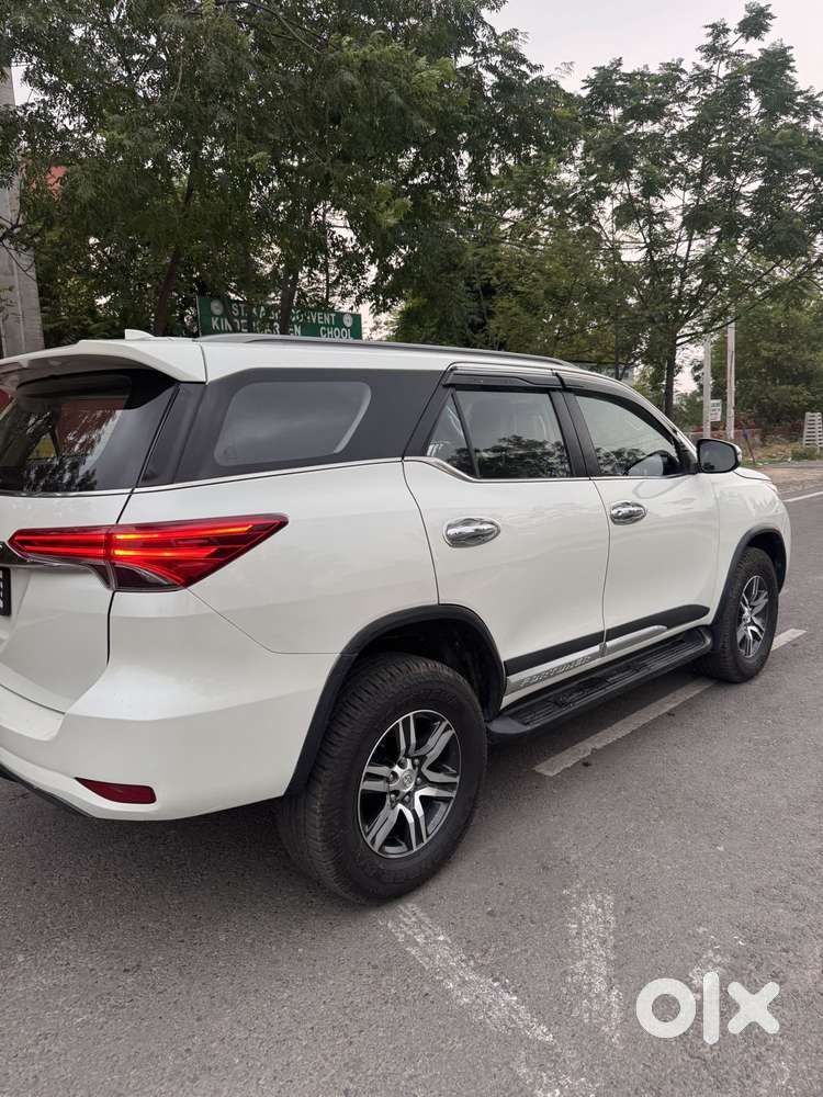Toyota Fortuner 2.8 2wd Mt, 2016, Diesel