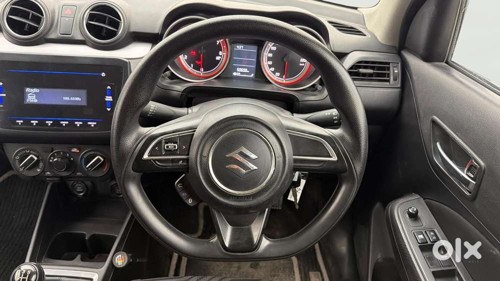 Maruti Suzuki Swift Vxi, 2021, Petrol