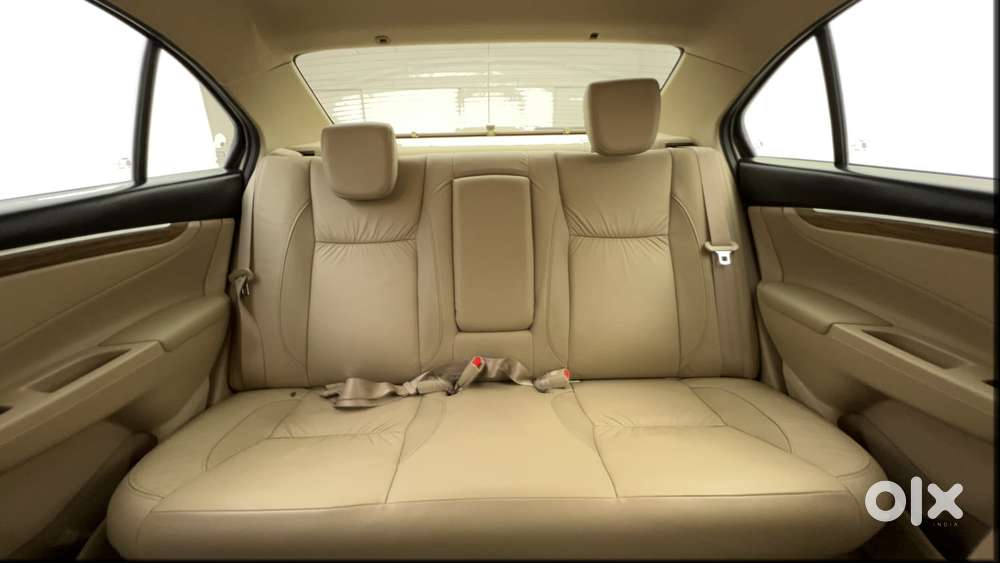 Maruti Suzuki Ciaz Alpha 1.5 At, 2022, Petrol